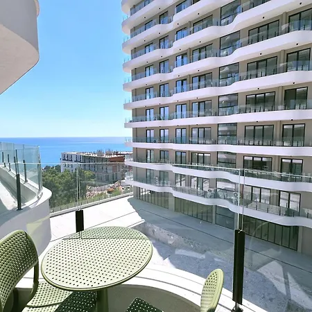 Marina Luxury *