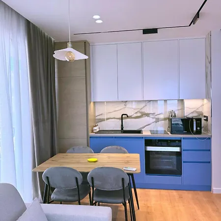 アパート Marina Luxury