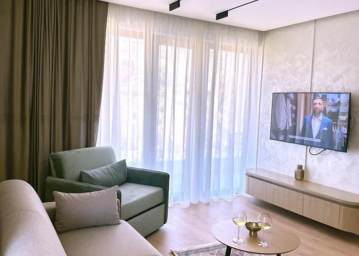 Marina Luxury アパート